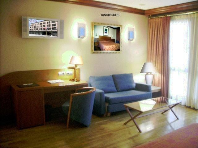 Hotel Amadeus Valladolid Værelse billede