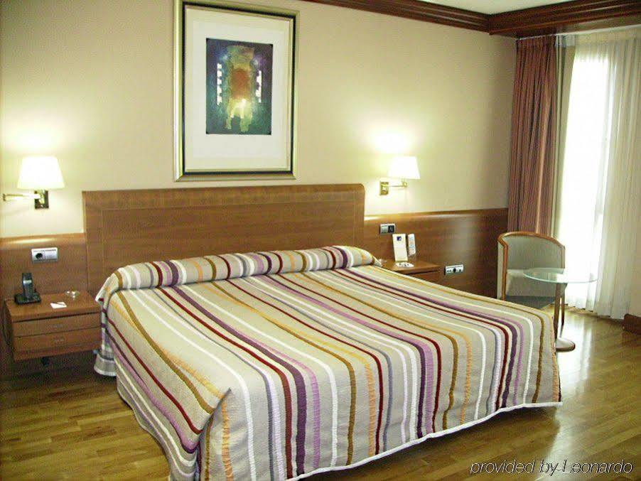 Hotel Amadeus Valladolid Værelse billede